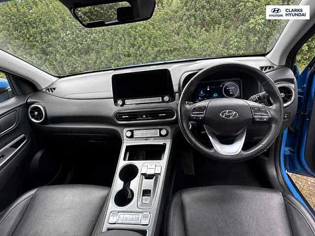 Hyundai KONA 64kWh Ultimate SUV 5dr Electric Auto (10.5kW Charger) (204 ps) Blue