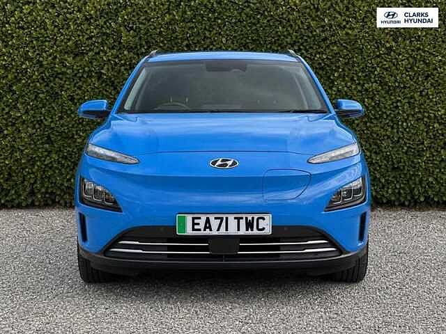 Hyundai KONA 64kWh Ultimate SUV 5dr Electric Auto (10.5kW Charger) (204 ps) Blue