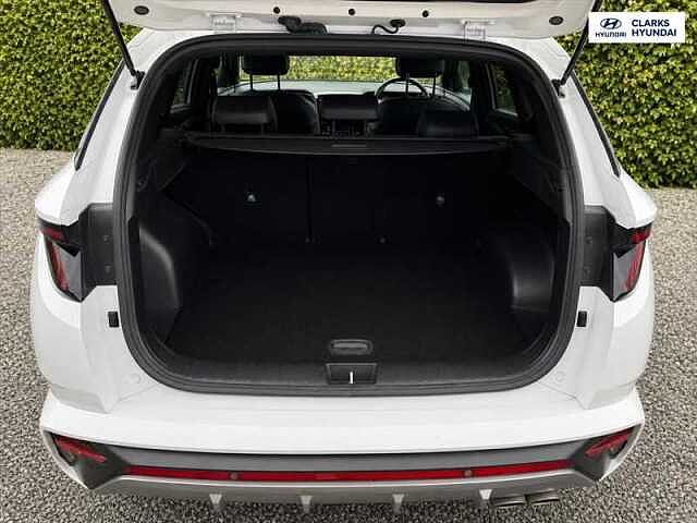 Hyundai TUCSON 1.6 h T-GDi N Line SUV 5dr Petrol Hybrid Auto Euro 6 (s/s) (230 ps) White
