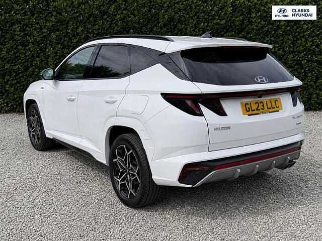 Hyundai TUCSON 1.6 h T-GDi N Line SUV 5dr Petrol Hybrid Auto Euro 6 (s/s) (230 ps) White
