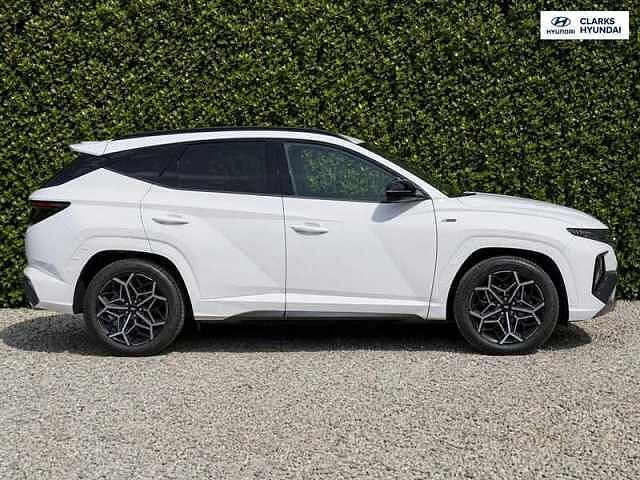 Hyundai TUCSON 1.6 h T-GDi N Line SUV 5dr Petrol Hybrid Auto Euro 6 (s/s) (230 ps) White
