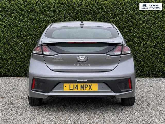 Hyundai IONIQ 1.6 h-GDi Premium Hatchback 5dr Petrol Hybrid DCT Euro 6 (s/s) (141 ps) Grey