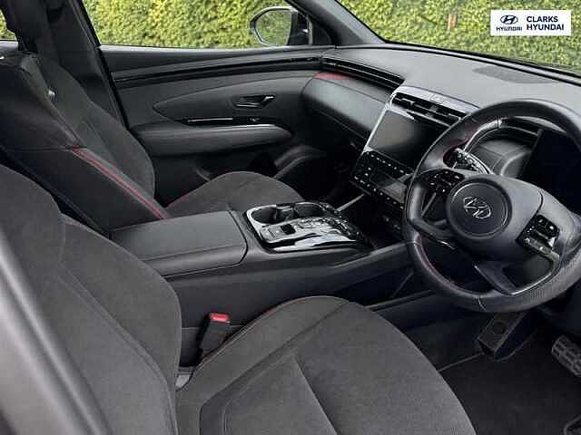 Hyundai TUCSON 1.6 T-GDi 13.8kWh N Line S SUV 5dr Petrol Plug-in Hybrid Auto 4WD Euro 6 (s/s) ( Black