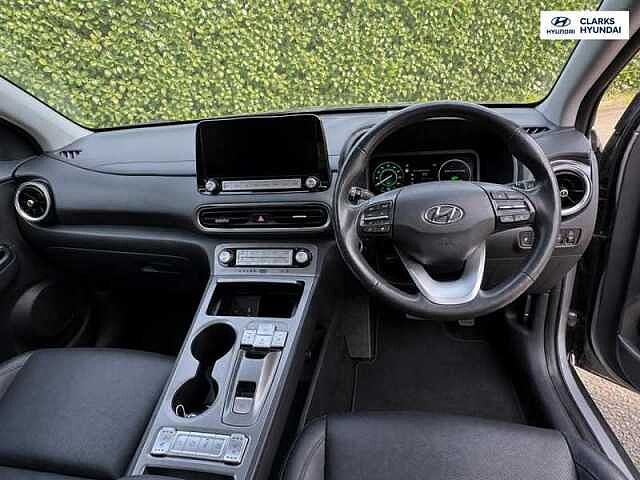 Hyundai KONA 64kWh Ultimate SUV 5dr Electric Auto (10.5kW Charger) (204 ps)