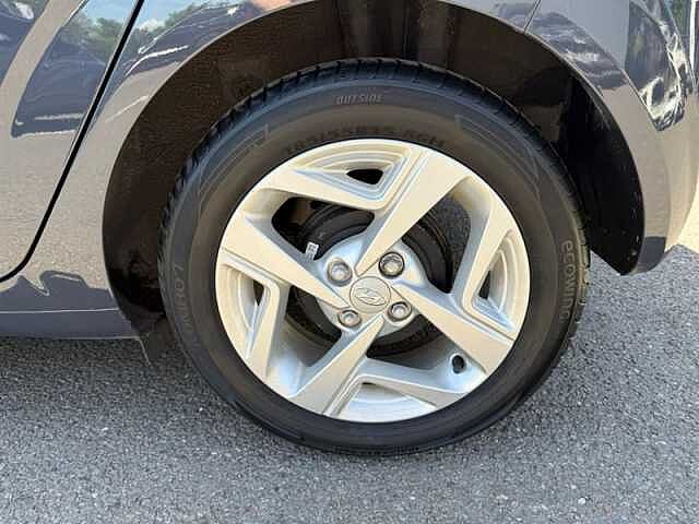 Hyundai i10 1.0 SE Connect Hatchback 5dr Petrol Auto Euro 6 (s/s) (67 ps)