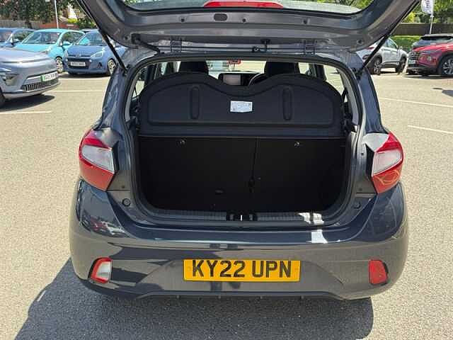 Hyundai i10 1.0 SE Connect Hatchback 5dr Petrol Auto Euro 6 (s/s) (67 ps)