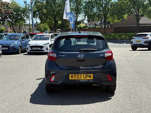 Hyundai i10 1.0 SE Connect Hatchback 5dr Petrol Auto Euro 6 (s/s) (67 ps)