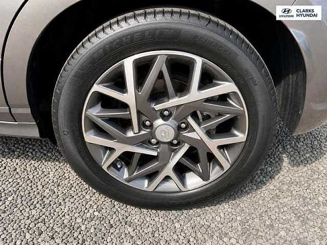 Hyundai KONA 1.6 h-GDi Ultimate SUV 5dr Petrol Hybrid DCT Euro 6 (s/s) (141 ps)